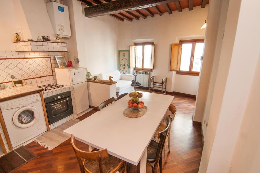 Romantic Apt In San Frediano Флоренция Экстерьер фото