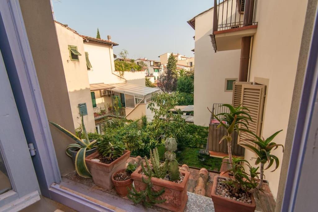 Romantic Apt In San Frediano Флоренция Экстерьер фото