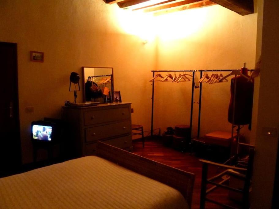 Romantic Apt In San Frediano Флоренция Экстерьер фото