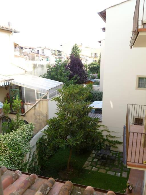 Romantic Apt In San Frediano Флоренция Экстерьер фото